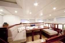 Sailing yacht Annagine - Upper Salon seating